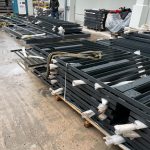 Bauarbeiter und Balkongerüste zur Anbringung in der Ostparkstr. 45, 60385 Frankfurt am Main